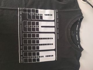 Camiseta negra básica de puma