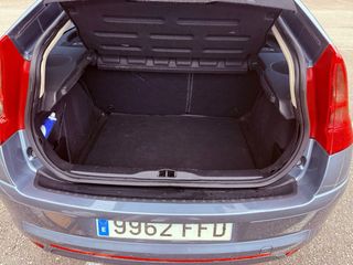 Citroën C4 1.6 HDI 110cv Coupé – 2006 – 215.650 km