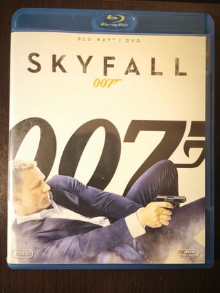 SKYFALL ( BLURAY )