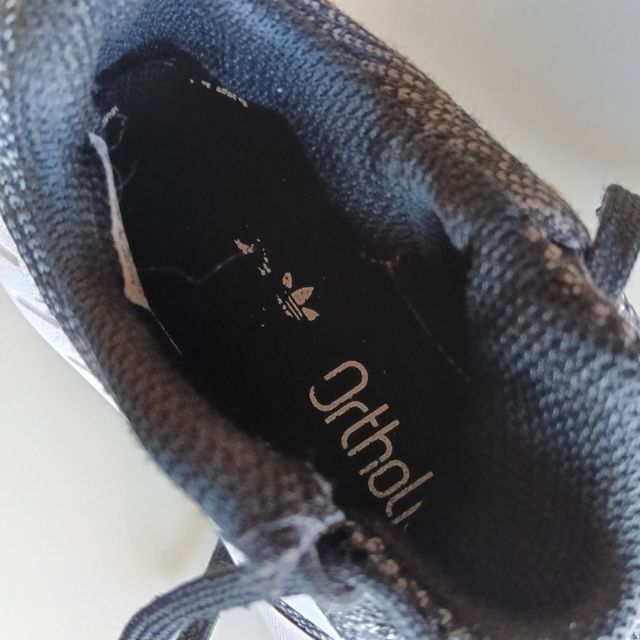 Scarpe Adidas bimbo/a unisex tg 30 nere/grigie