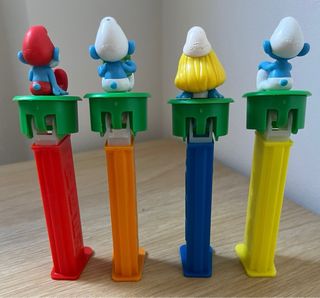 Lote 4  Pitufos Colección Pez