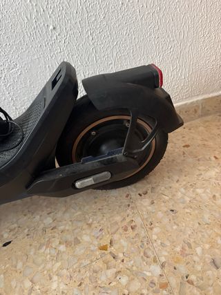 Patinete Eléctrico Cecotec Bongo X45 Connected