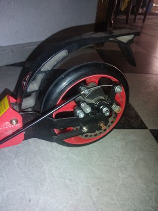 Scooter Rojo GYMAZ