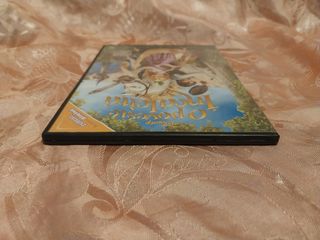 DVD O poveste încâlcită Disney