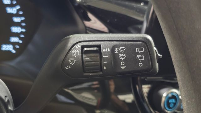 😍😍 FORD FIESTA 2018+ ETIQUETA C+ PERFECTO CIUDAD