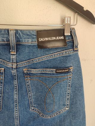 Lote de ropa de marcas 