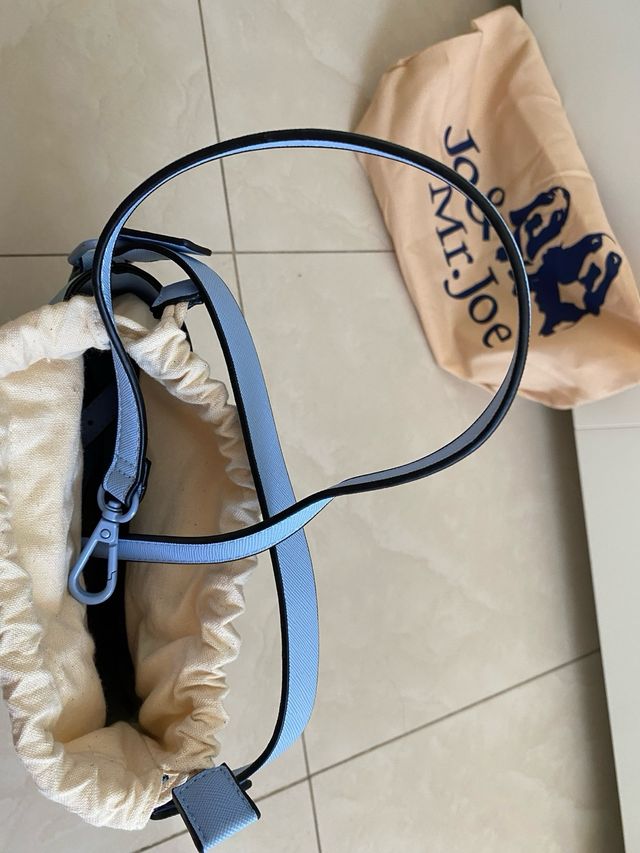 Bolso Jo & Mr. Joe Beige.
NUEVO