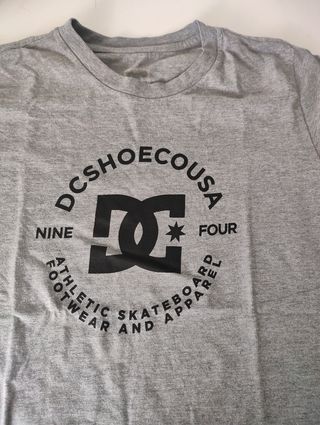 Camiseta gris