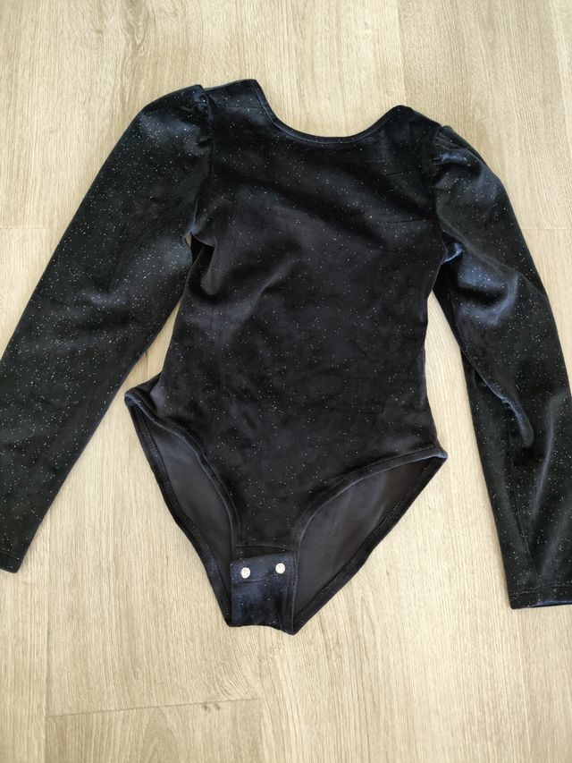 Corpo em veludo brilhante Zara tamanho 8-10 anos