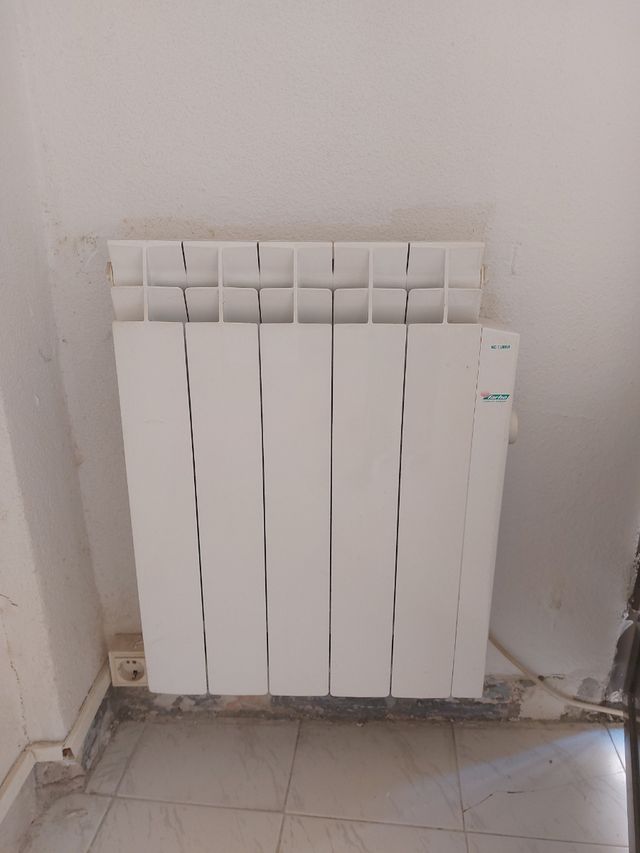 Radiadores Eléctricos Blancos