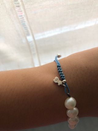 Pulsera Tous perlas y nudos corredizos azul