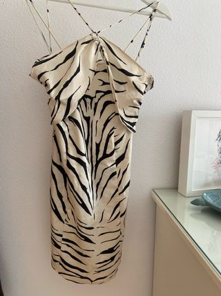 6 vestidos de fiesta y falda. Diferentes marcas