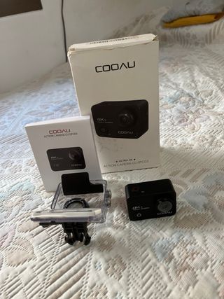 Cámara gopro de acción COOAU 4K sin usar