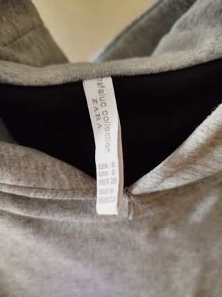 Felpa donna con cappuccio e maniche in pizzo