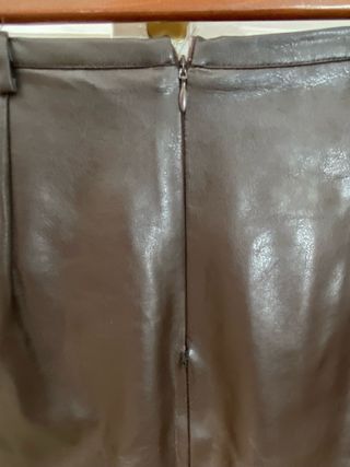 Falda tubo marrón chocolate