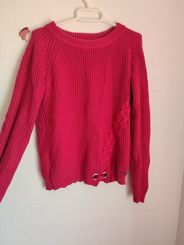 Jersey Guess Fucsia con Cordones