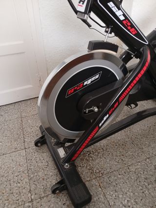 Bicicleta Spinning BH SB2.6 - Como nueva