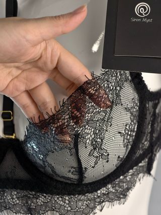 Conjunto lencería negro encaje
