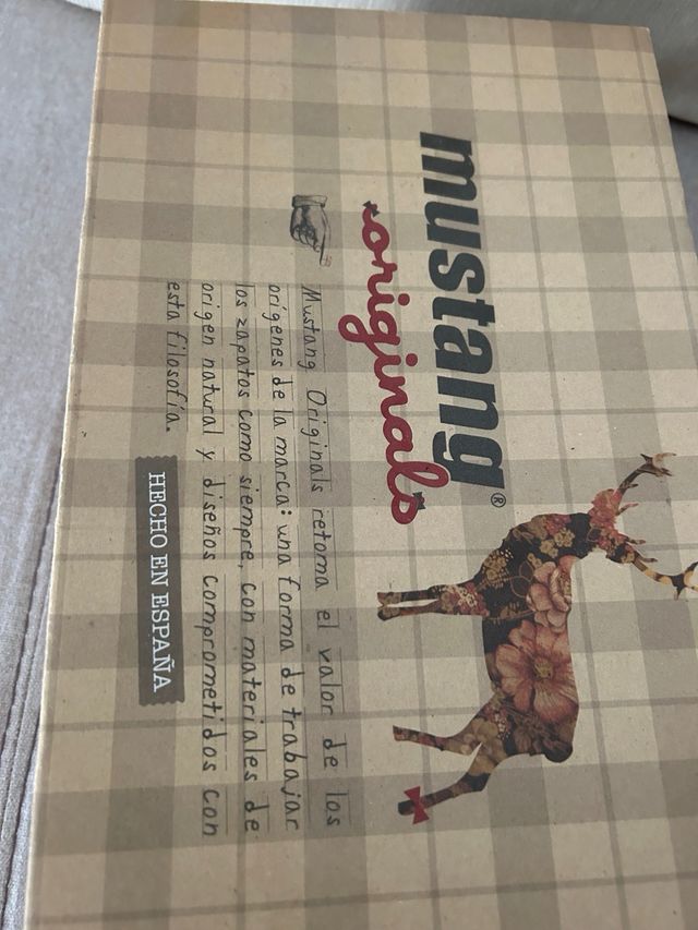 Zapatos Mustang Tacon Ante Marrón Talla 40