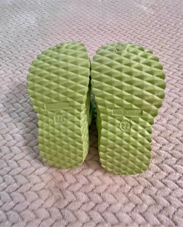 Zuecos Chicco Unisex talla 22