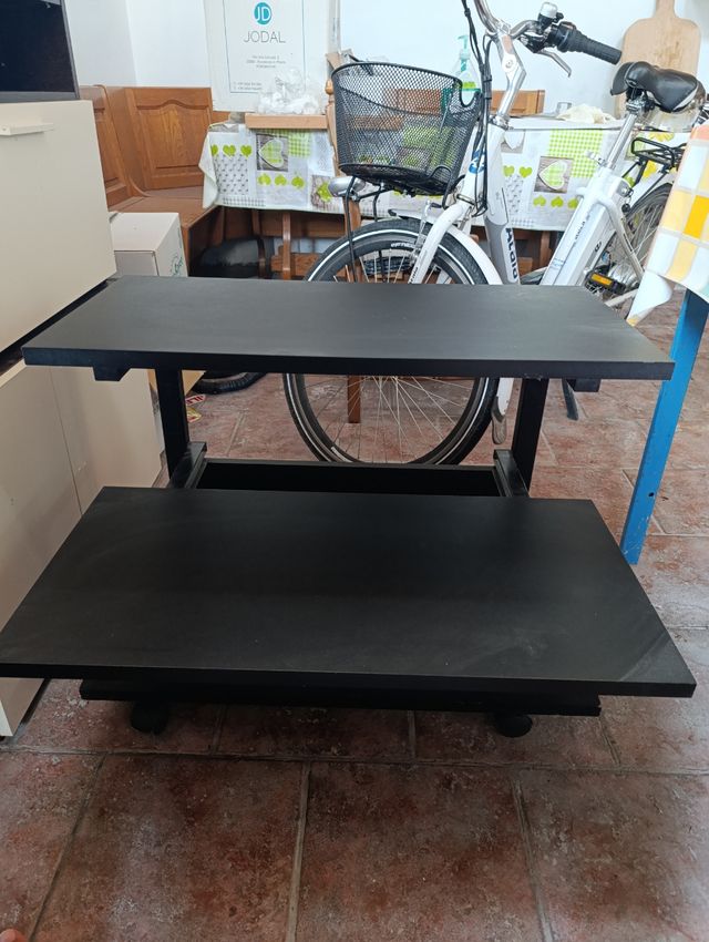 Porta TV a 3 ripiani