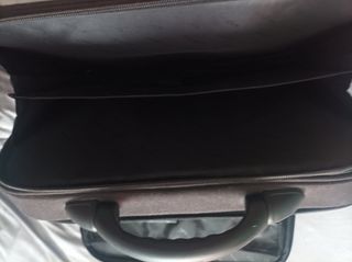 Maletín para portátil negro