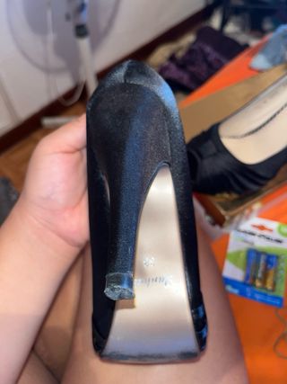 Zapatos de tacón negros