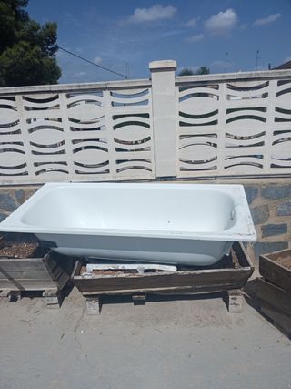 Bañera blanca 1.60 x 70