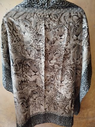 Foulard donna con stampa animalier