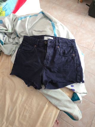 Pantalón corto Mango azul