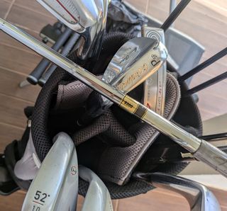 Juego de palos de golf con bolsa y carrito