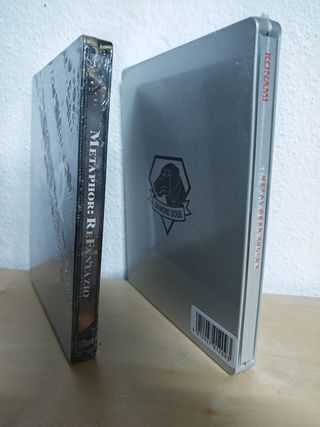 Steelbook Metal Gear Solid + Persona