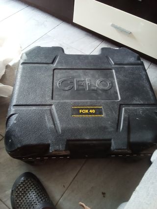 Pistola de clavos a pulso