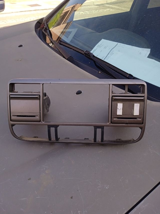 Salpicadero frontal xtrail 2003