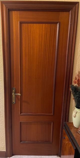 8 Puertas Sapelly Interior