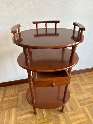 Mesita auxiliar de madera