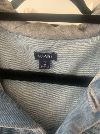 Chaqueta vaquera Kiabi con capucha