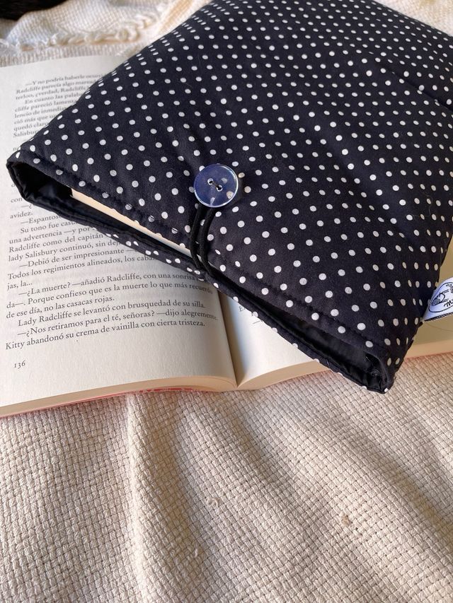 Funda literaria grande