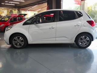 Kia Venga 1.4 CVVT Concept 66 kW 
