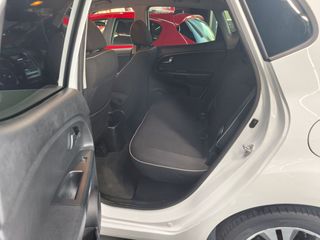 Kia Venga 1.4 CVVT Concept 66 kW 