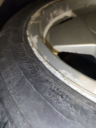 Llantas 15 4x108 Ford ronald 
Con garganta