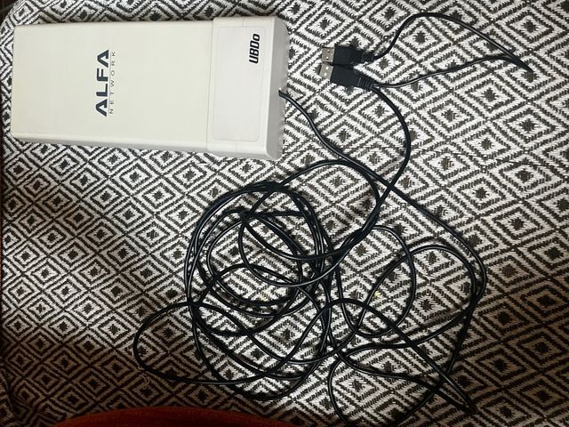 Adaptador WiFi ALFA Network UBDO de largo alcance