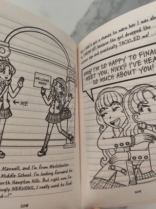 Dork Diaries: Frenemies Forever