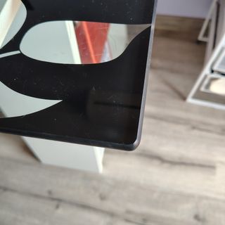 Mesa de escritorio de cristal