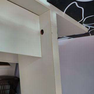 Mesa de escritorio de cristal