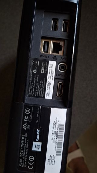 Xbox 360 E para piezas