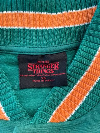 Chaqueta Universitaria Stranger Things Verde