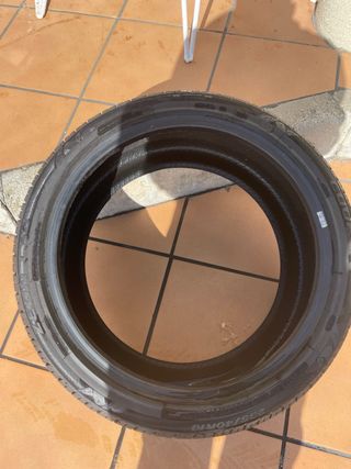 Neumático Cooper Zeon CS8 235/40/18 al 100%