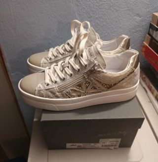 Sneakers Nero Giardini donna oro