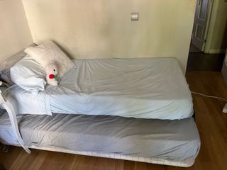 Soporte + colchones cama doble 180x90
